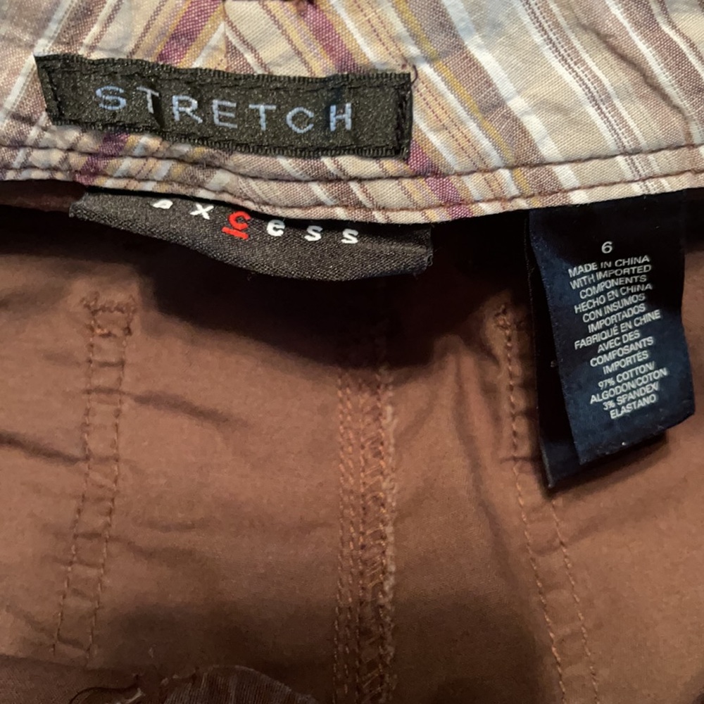 AXCESS Capris - Picture 10 of 11